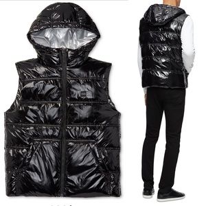 Calvin Klein Mens Hooded Puffer Vest 